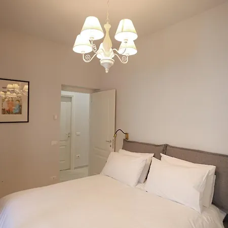 New - Ponte Vecchio Tower